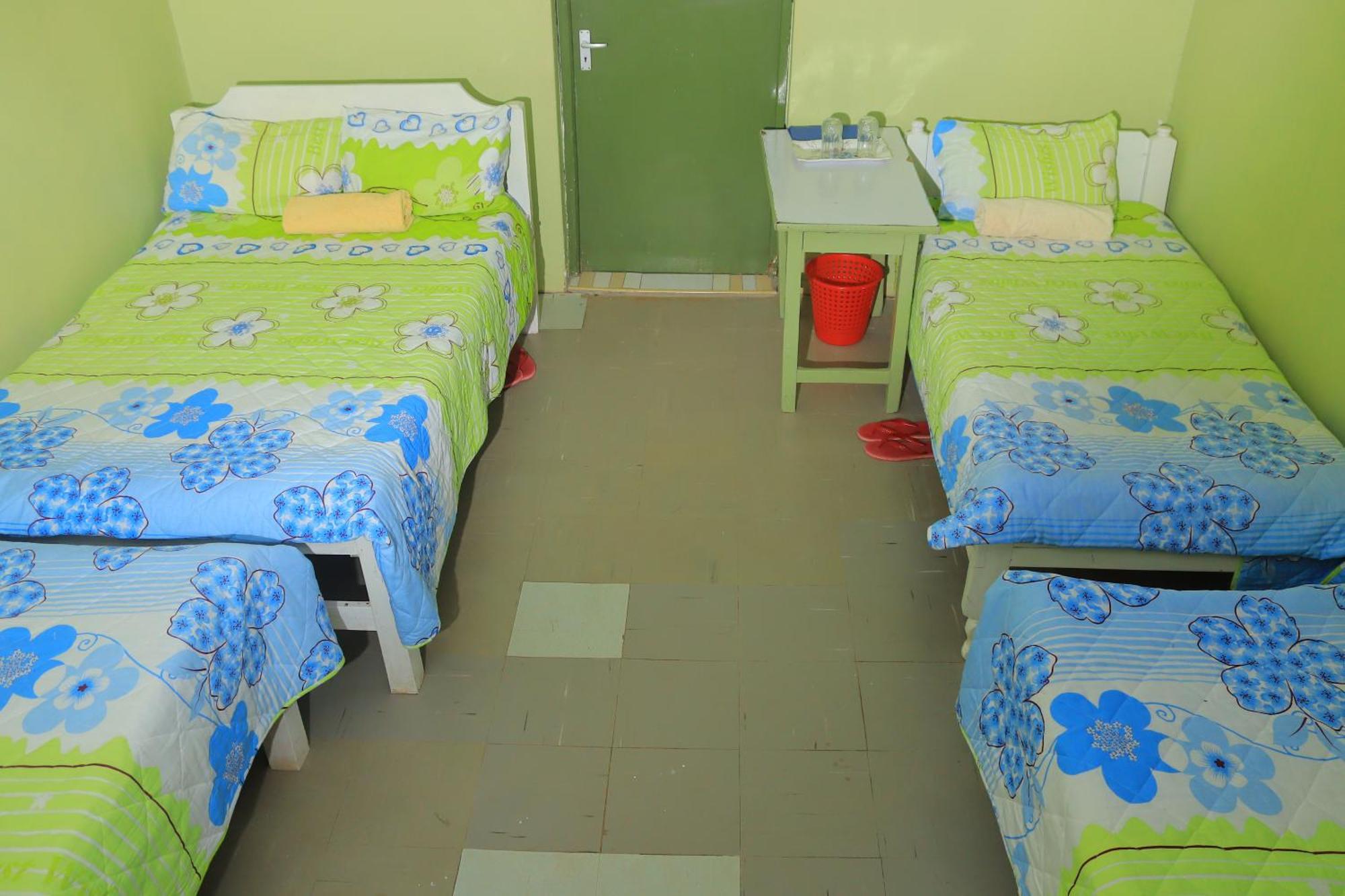Rhino Tourist Camp Hotel Ololaimutiek Exterior photo